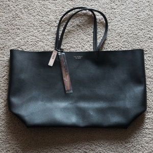 NWT Victoria Secret tote